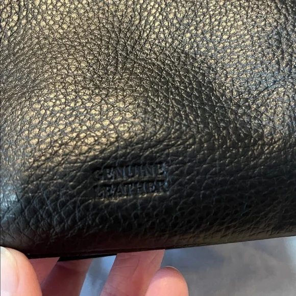 Giani Bernini Leather Crossbody Bag - Picture 4 of 12